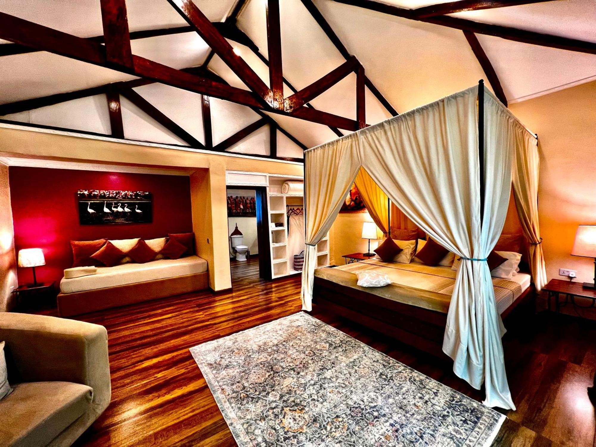 Pink Flamingo Boutique Hotel Моші Екстер'єр фото