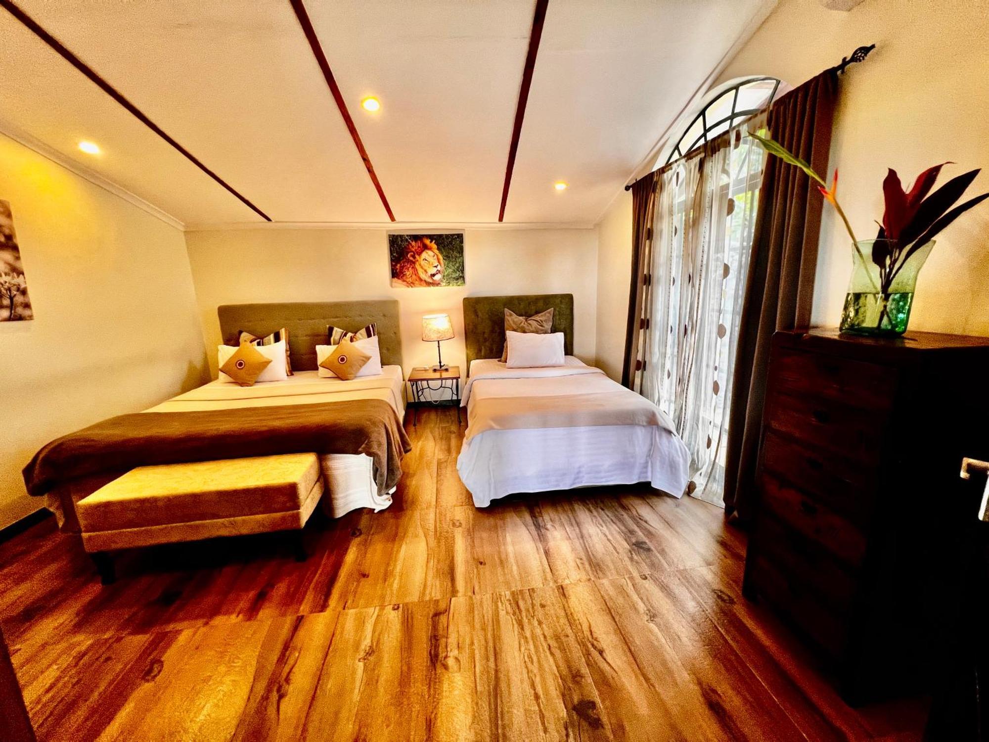 Pink Flamingo Boutique Hotel Моші Екстер'єр фото