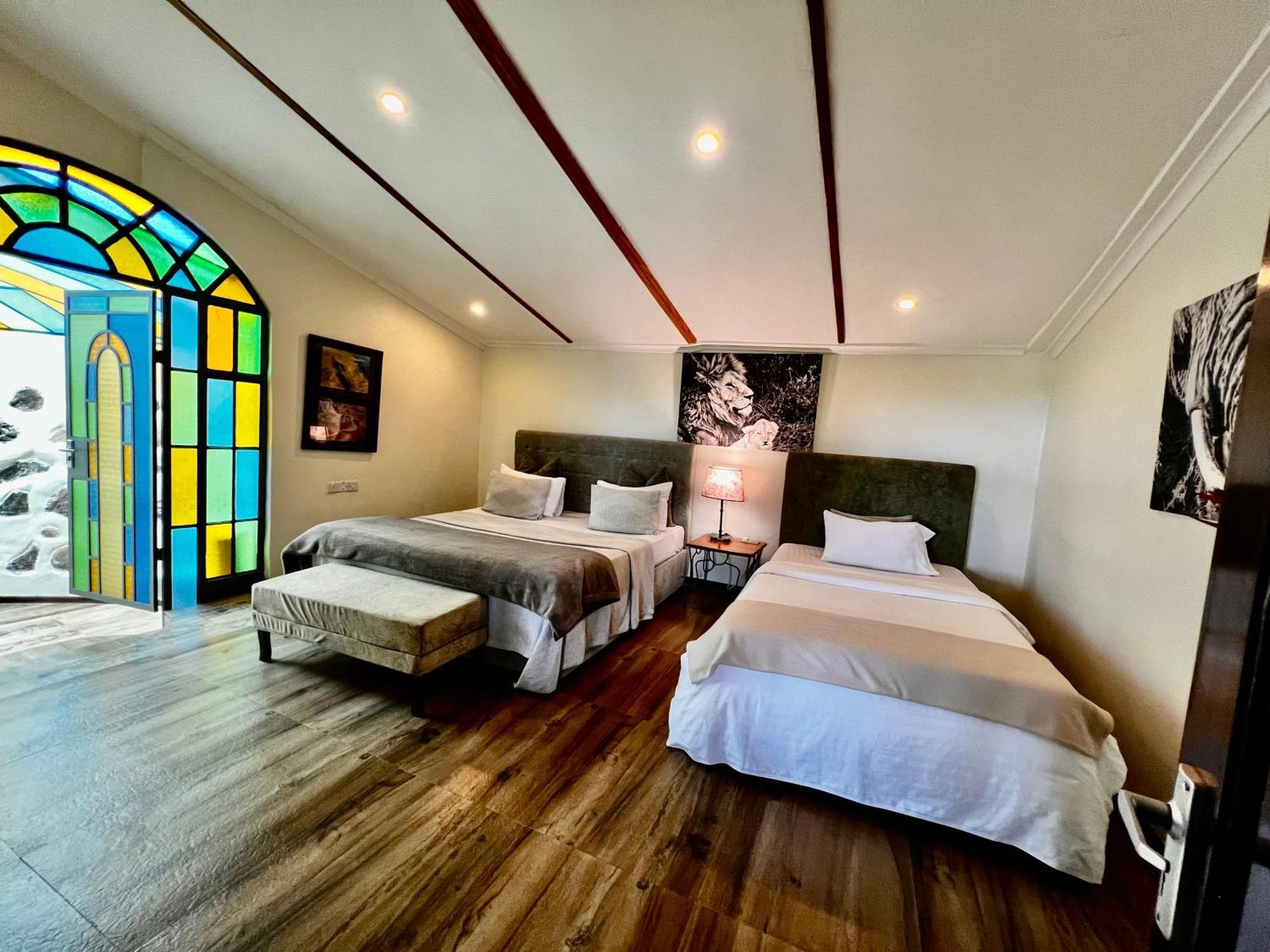 Pink Flamingo Boutique Hotel Моші Екстер'єр фото